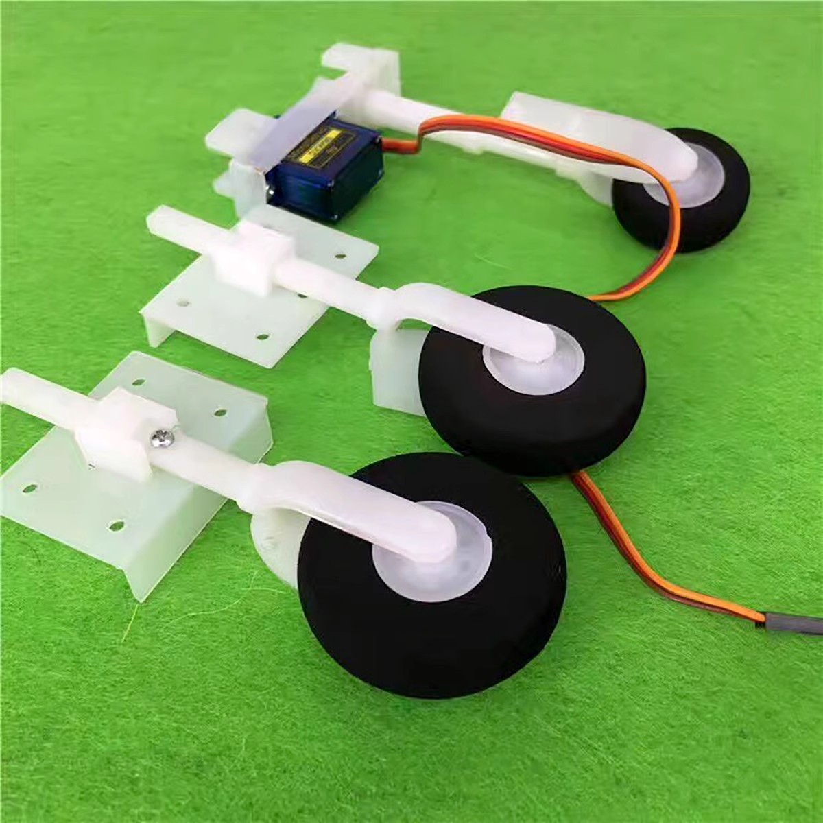 Drone Landing Gear - ชุดประกอบ SU27เคทีบอร์ดเกียร์ลงจอด Setir mobil แบบทำมือช่วงล่างสำหรับโมเดลเครื่องบินสี่ใบพัดมีปีกคงที่ด้วยระบบ RC